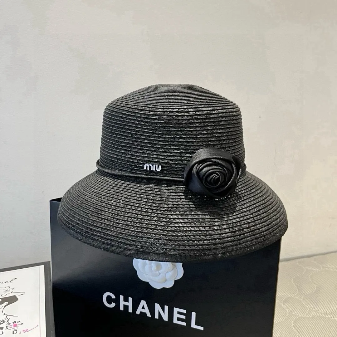 💰140¥ miumiu 25 summer straw hat, raffia straw hat, head circumference 57cm