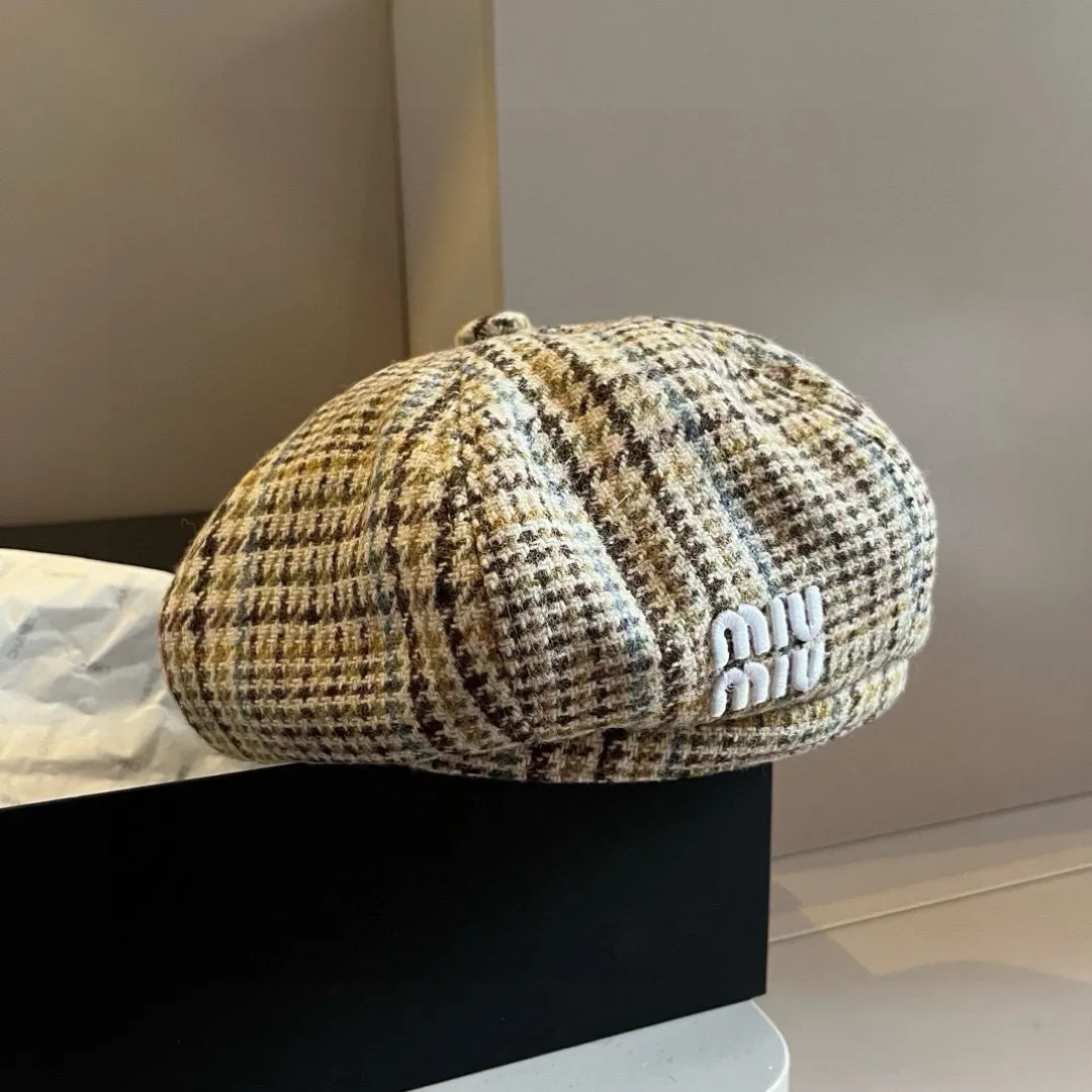🉐190¥ miumiu new autumn and winter wool beret, official model, retro style sub-beret, head circumference 57cm
