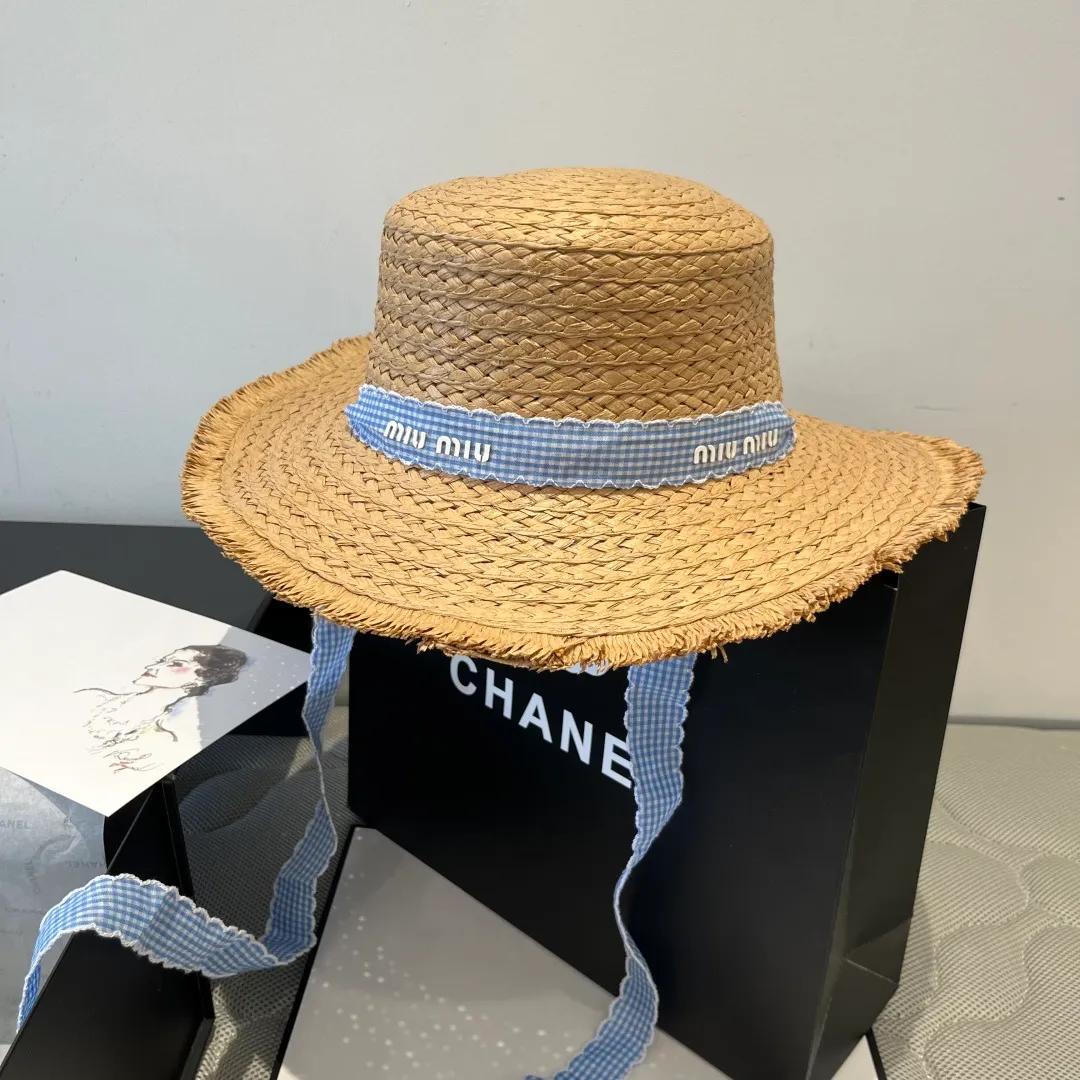 💰140¥ miumiu straw hat, flat top hat, head circumference 57cm