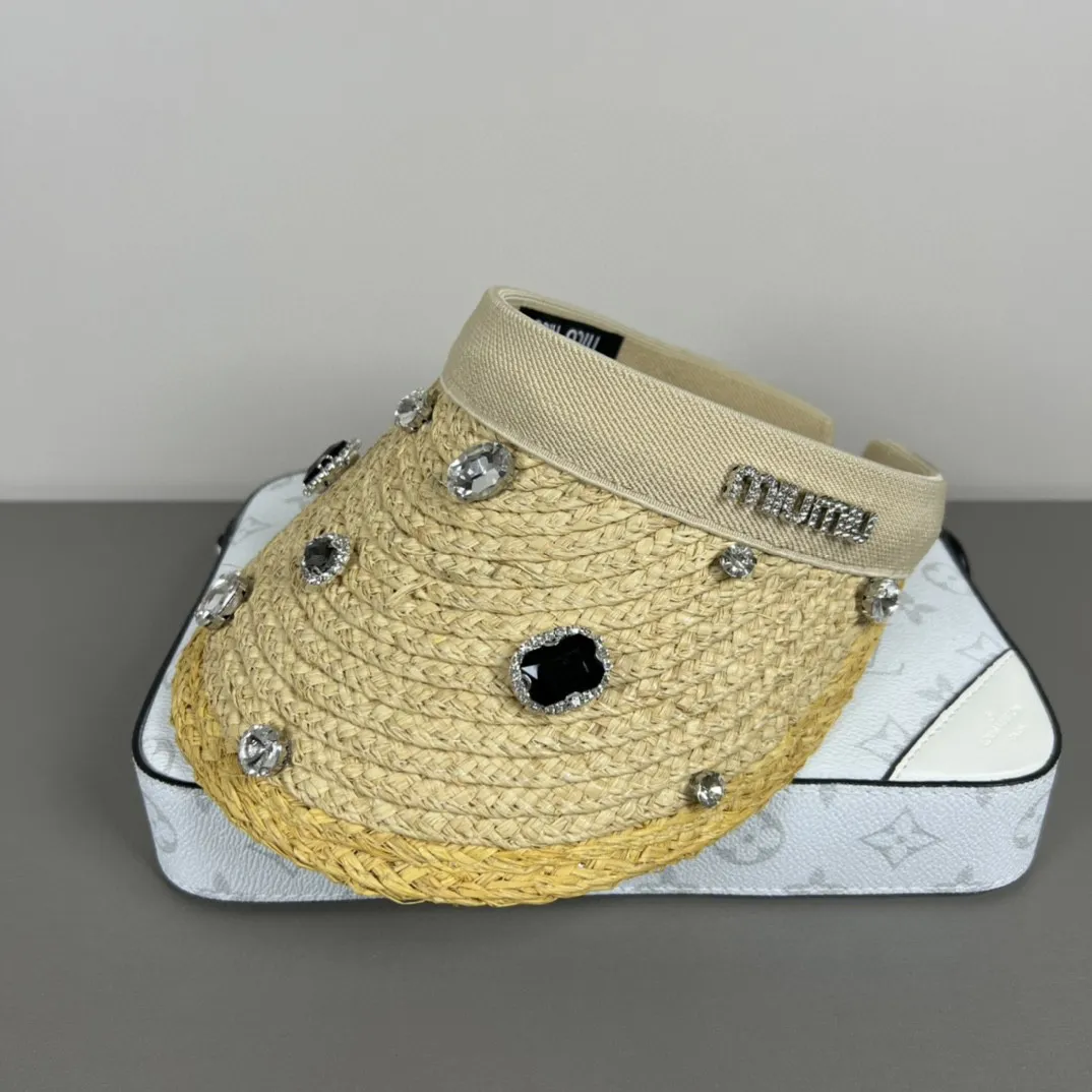 P90 comes with dust bag, miumiu high-end item 👍Sports and leisure empty top hat 🎩 The latest popular version of baseball cap 🌟 🎉 The shape of the hat is awesome 👍 Unisex couple style, a must-have artifact for travel [Naughty]