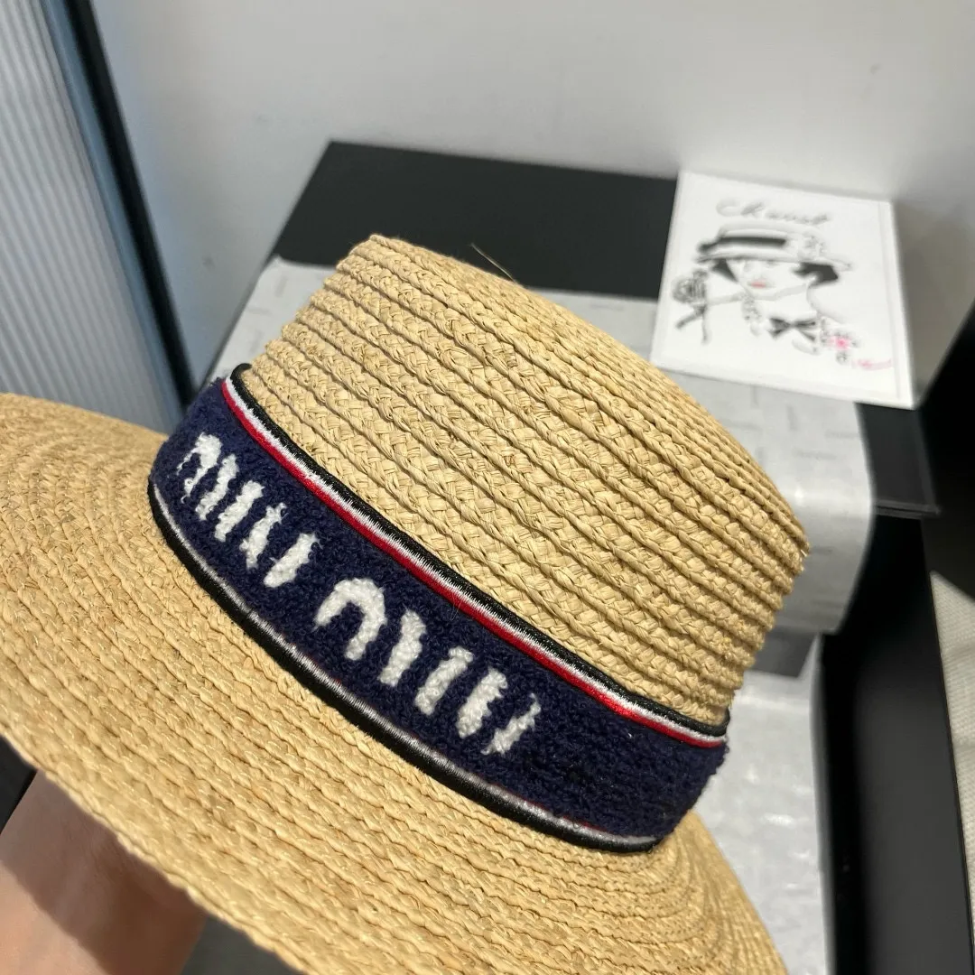 💰220¥ miumiu new straw hat, 23 new flat top hat, raffia straw hat, one to one customized version, head circumference about 57cm