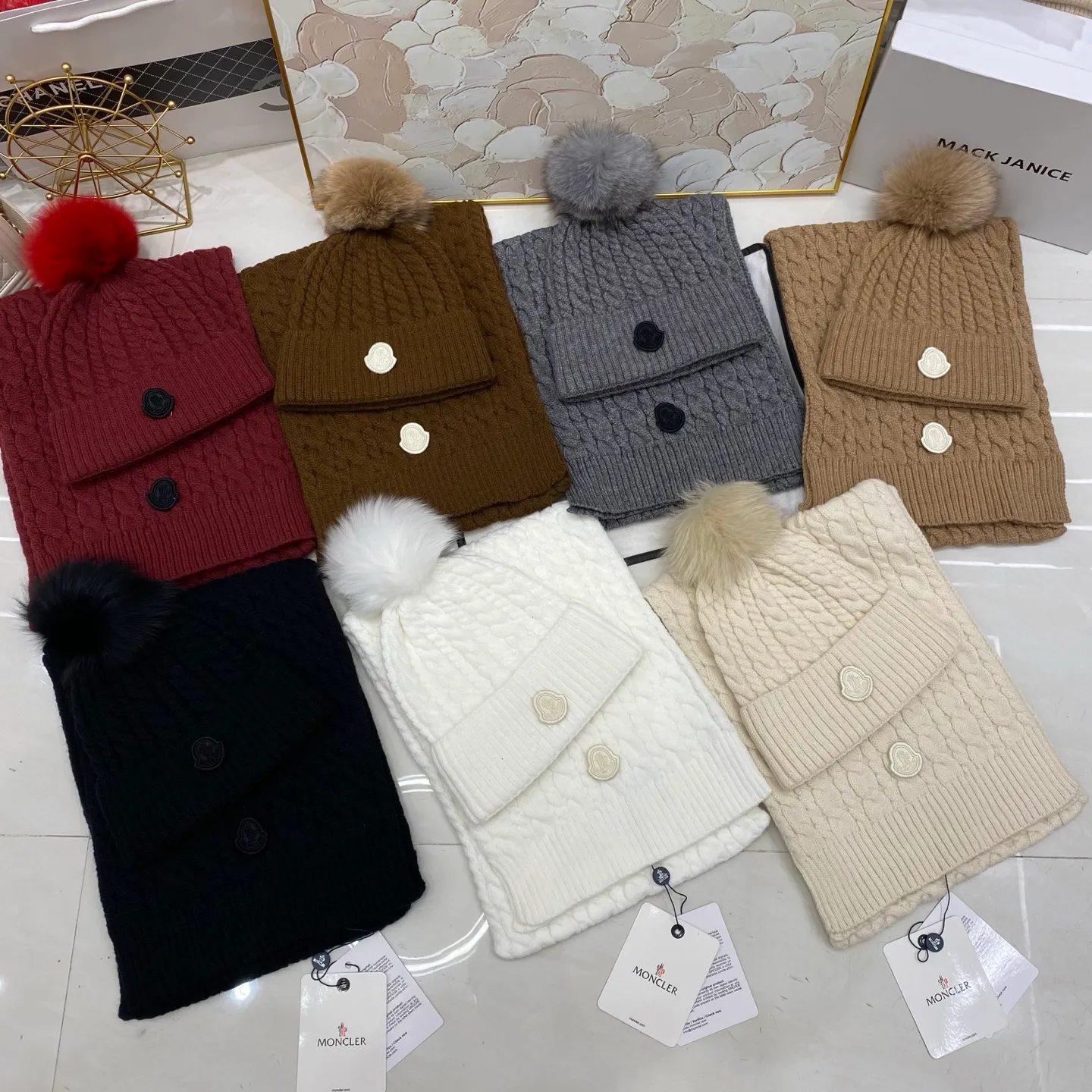 Moncler two-piece set cashmere knitted hat with fox fur ball + scarf🧣