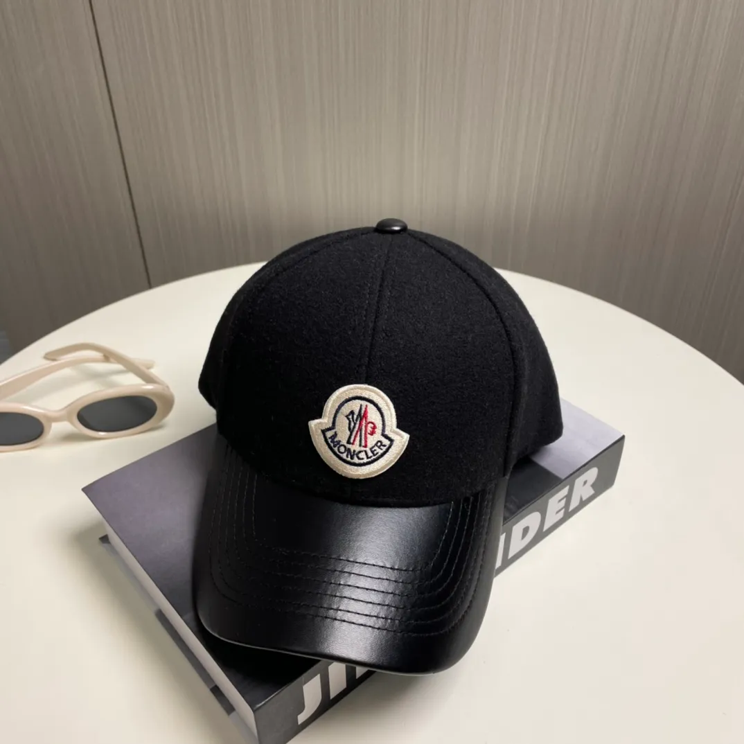 P66 MONCLER new wool baseball cap for autumn and winter, suitable for young and fashionable people, with strong visual effect, three-dimensional letters, good-looking and high-quality!