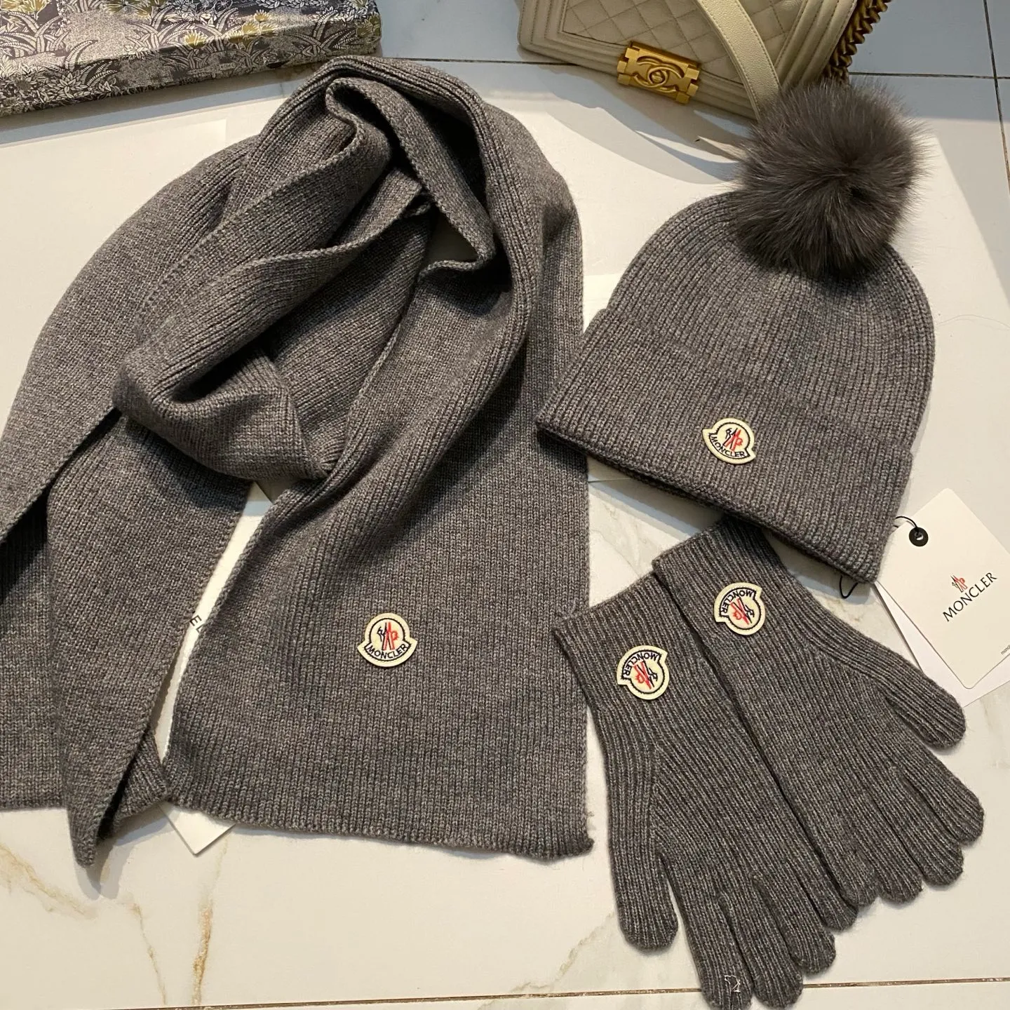 Moncler muzzle suit cashmere knitted hat + scarf + gloves