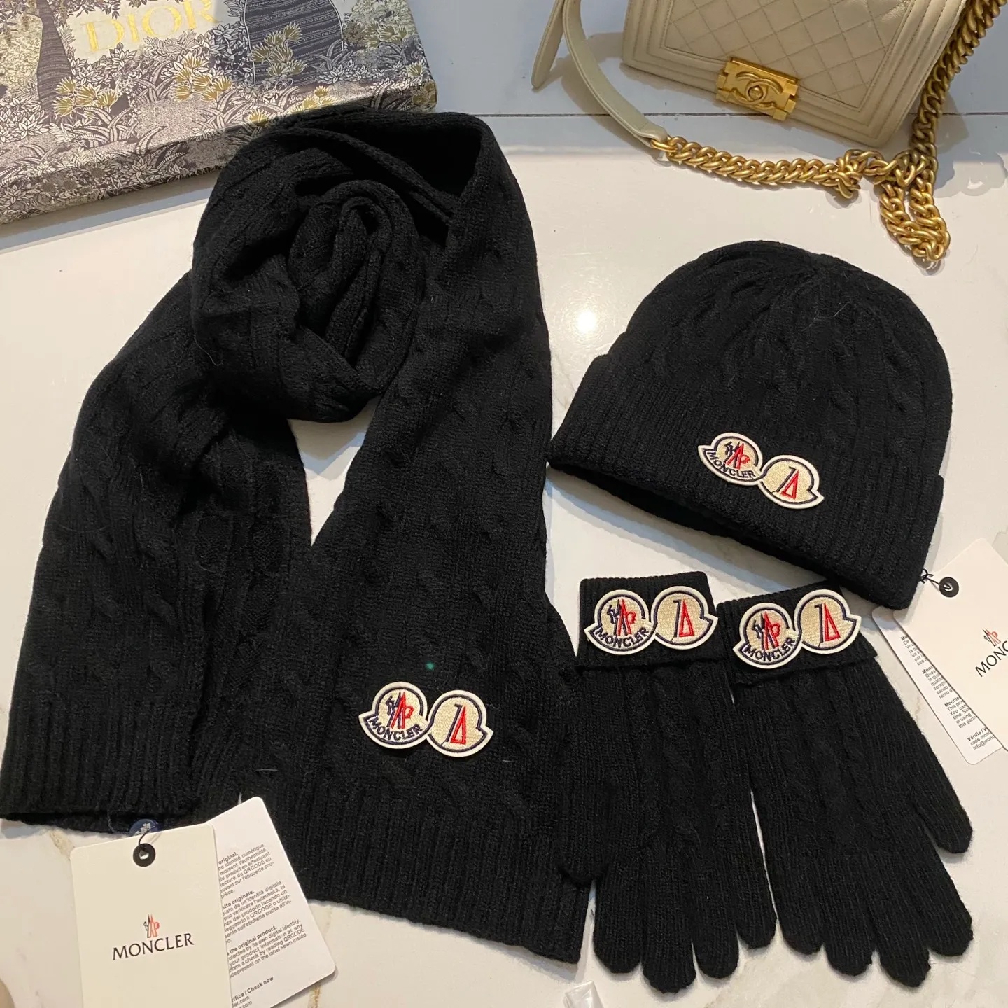 Moncler Mouth Covered Cashmere Three Piece Set