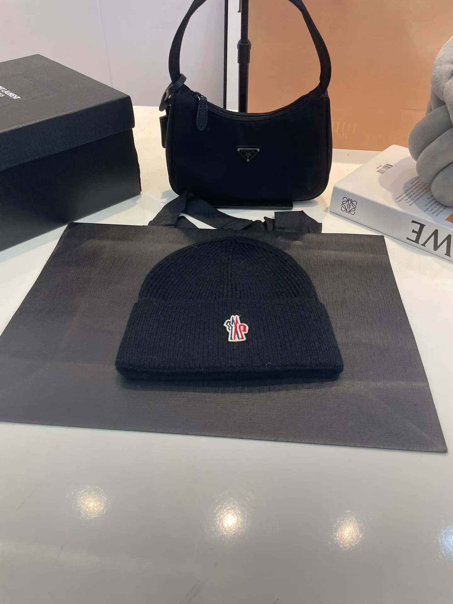 P40 MONCLER 2023 autumn and winter new knitted beanie hat, very popular 💖 first-class texture, very easy to match on the street!
