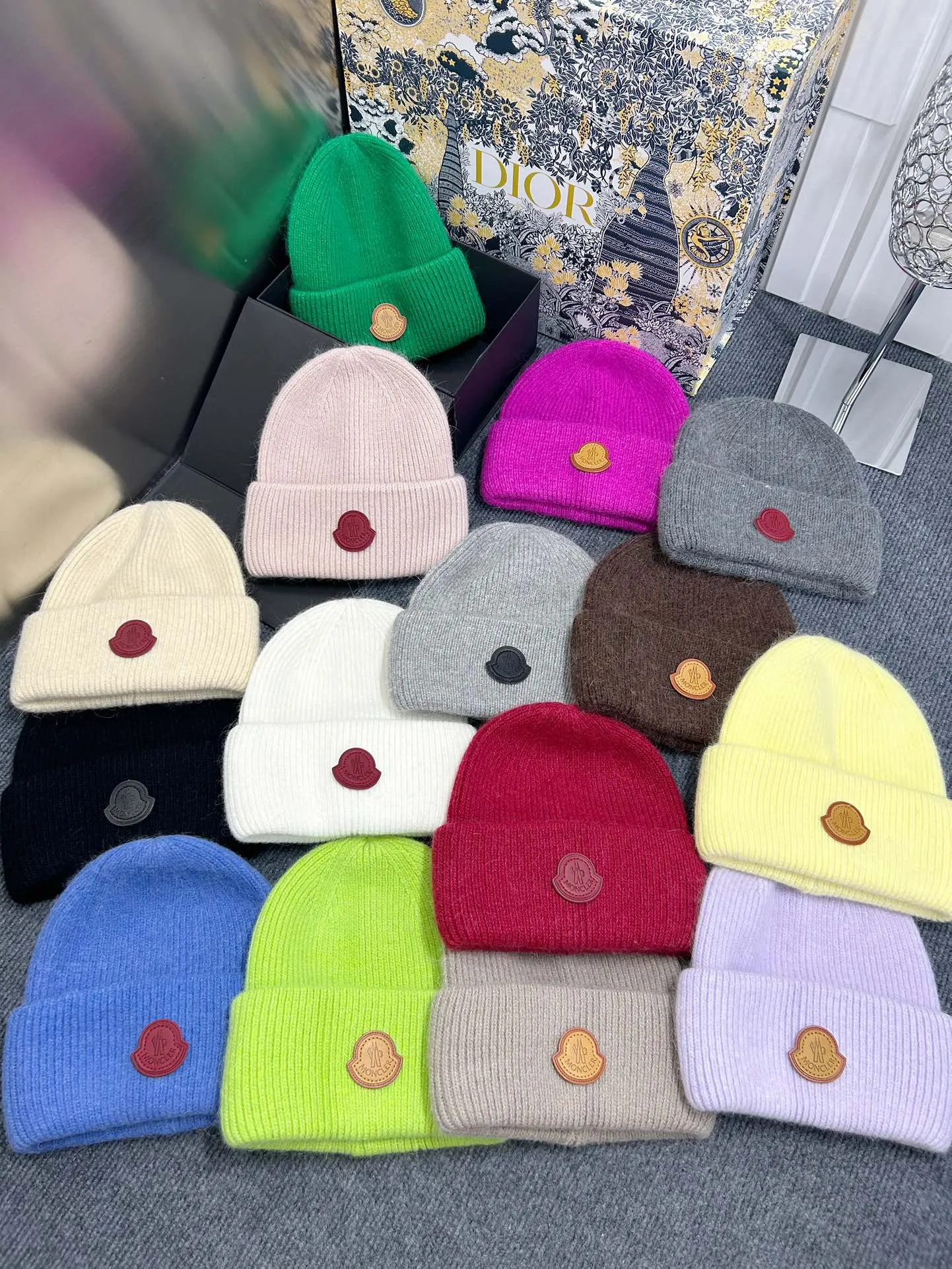 Cabbage price, inquiry with pictures!  Moncler rabbit fur hat 15 colors🔥🔥