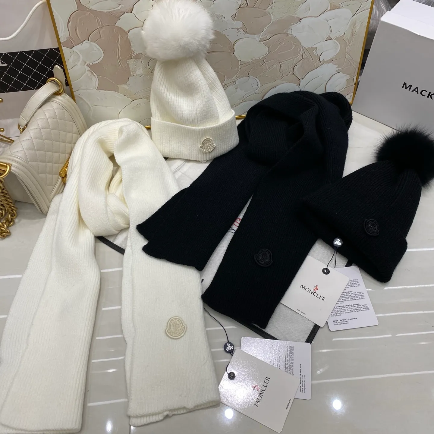 Moncler two-piece set cashmere knitted hat with fox fur ball + scarf🧣