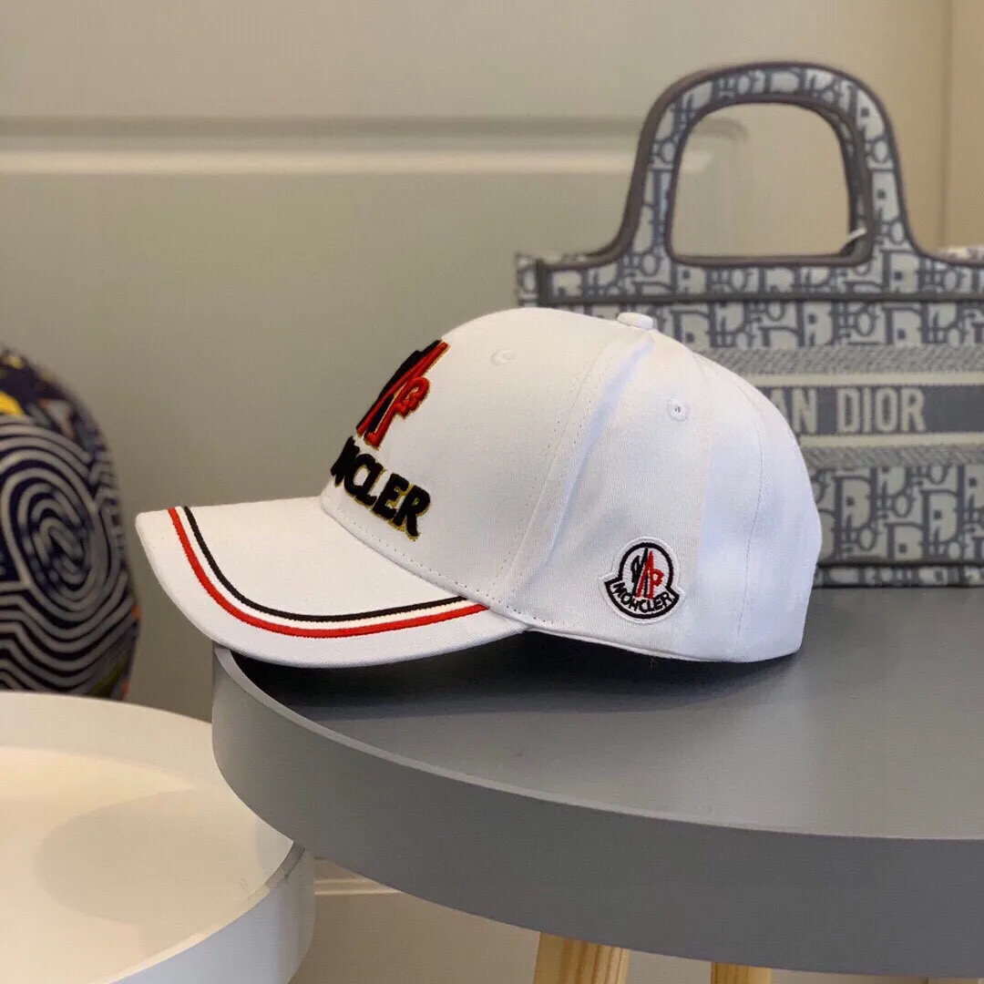 p80 Moncler new original baseball cap, 2019 popular style, synchronized with counters, new three-dimensional embroidery, pure cotton lining, light and breathable! Excellent quality, basic head circumference 56