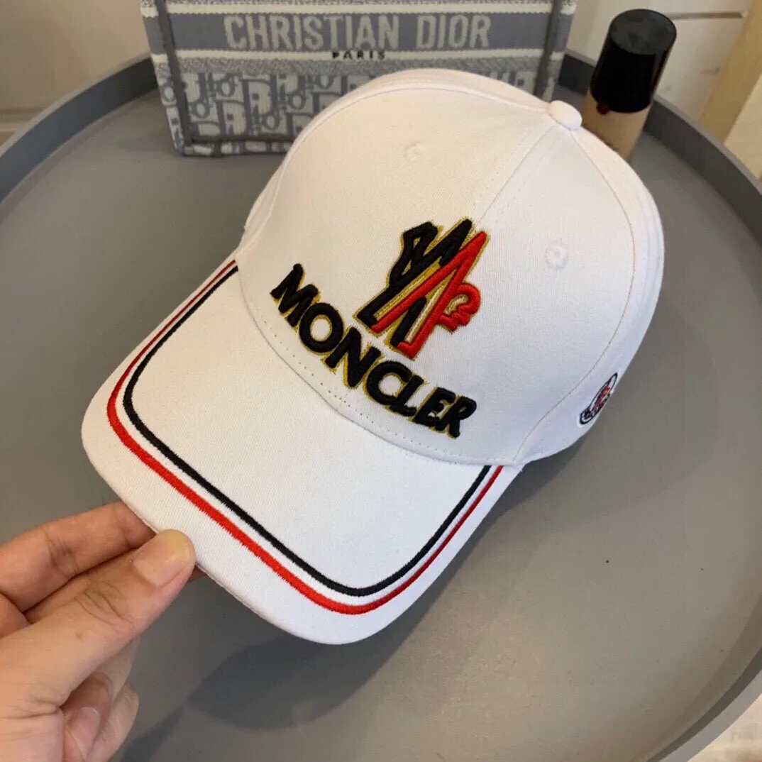 p80 Moncler new original baseball cap, 2019 popular style, synchronized with counters, new three-dimensional embroidery, pure cotton lining, light and breathable! Excellent quality, basic head circumference 56