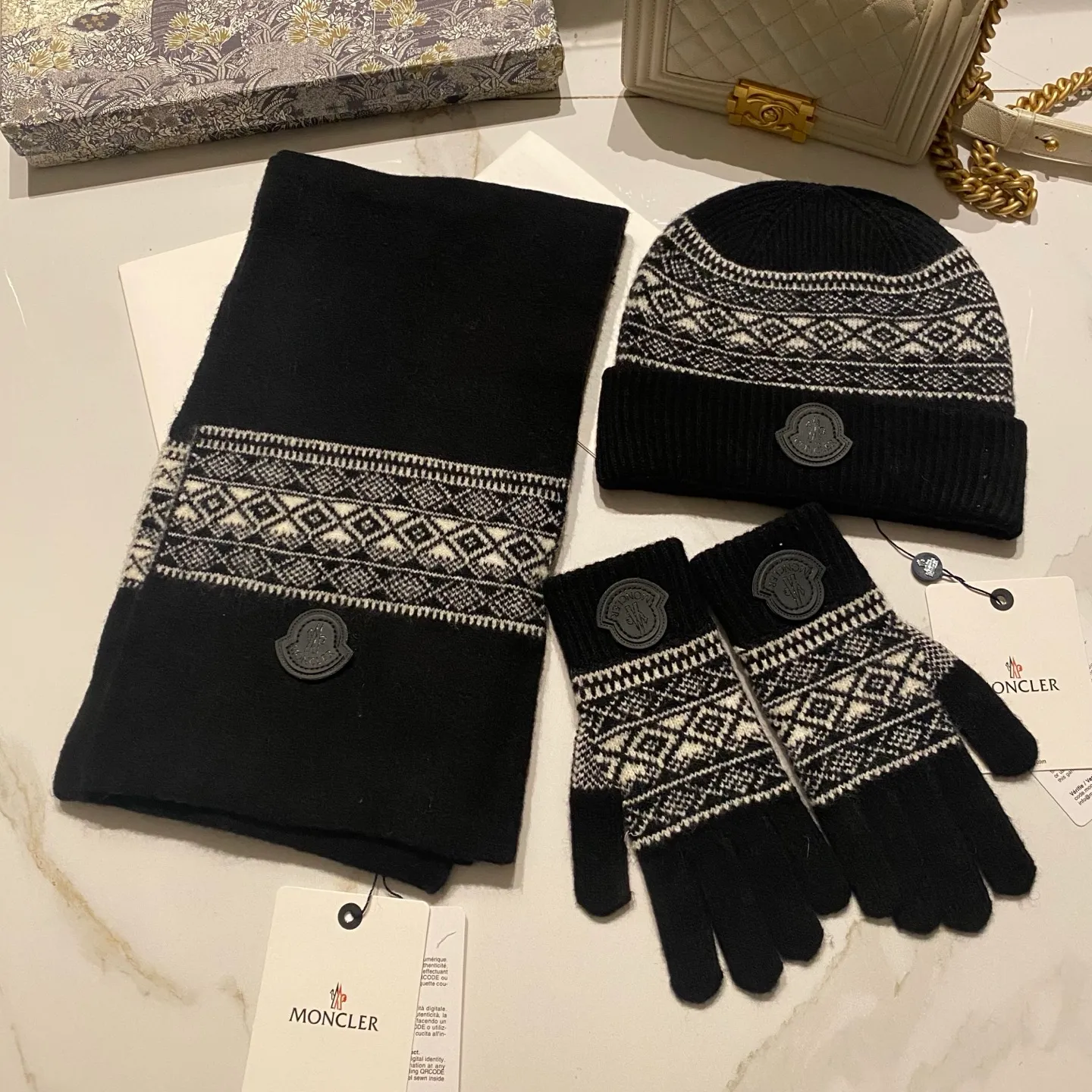 Fair Isle Moncler muzzle suit cashmere knitted hat + scarf + gloves