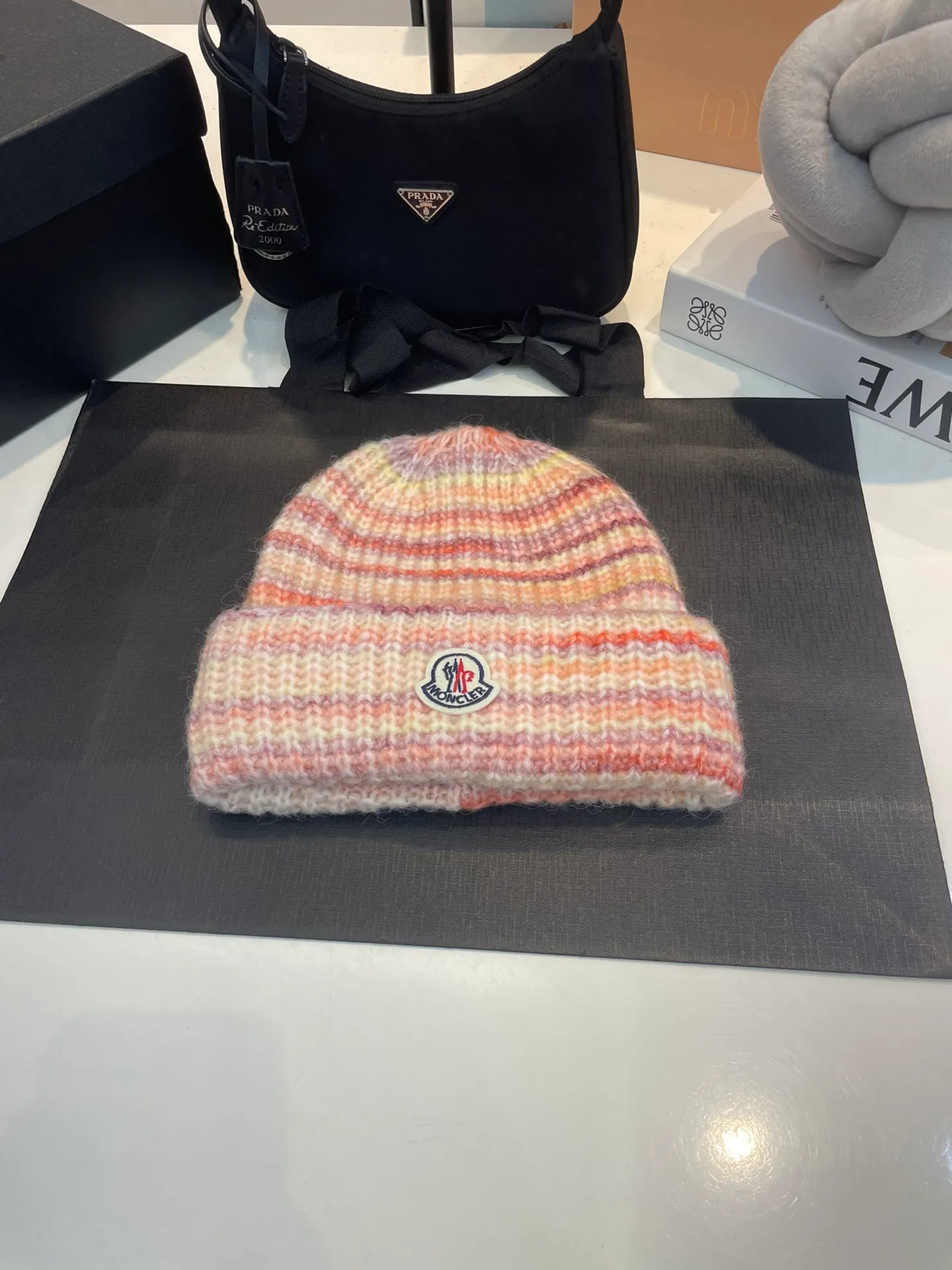 P60 moncler 🧶23 autumn and winter fleece toe cap, plaid striped wool ball knitted hat, women's travel warm woolen hat, Korean style hat