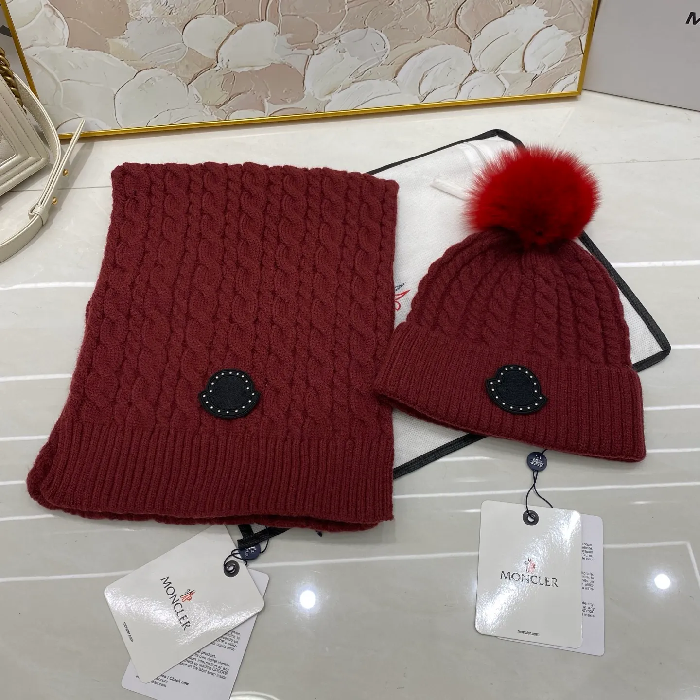 Moncler two-piece set cashmere knitted hat with fox fur ball + scarf🧣