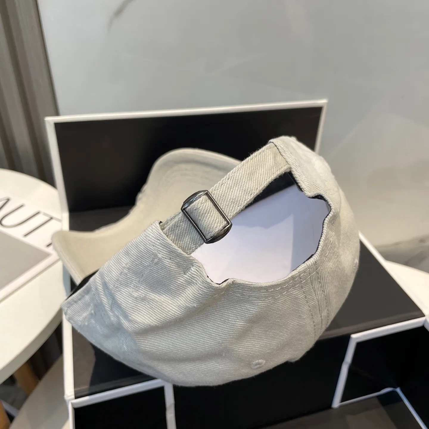 P50 new spring/summer MONCLER baseball cap with mouth, suitable for young and fashionable people, with strong visual effect, three-dimensional letters, good-looking and high-quality!