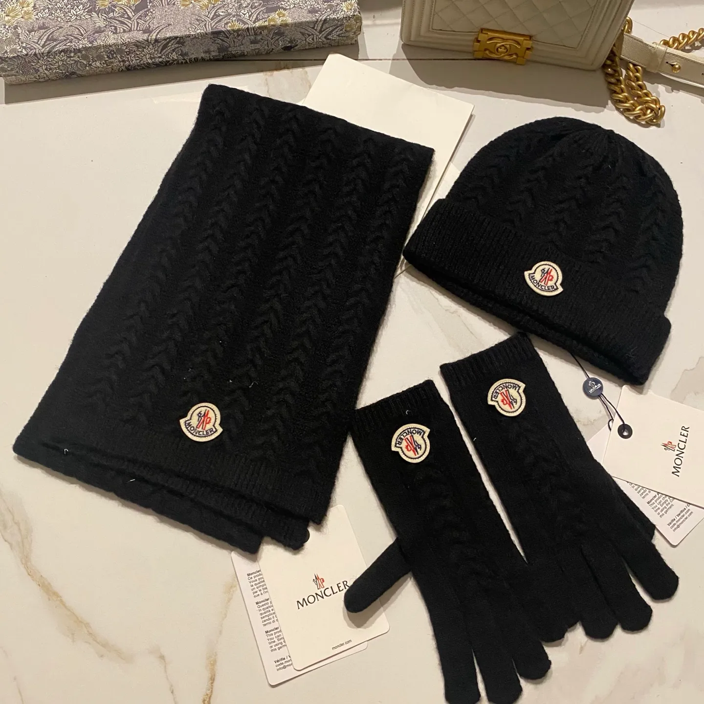 Moncler muzzle suit cashmere knitted hat + scarf + gloves