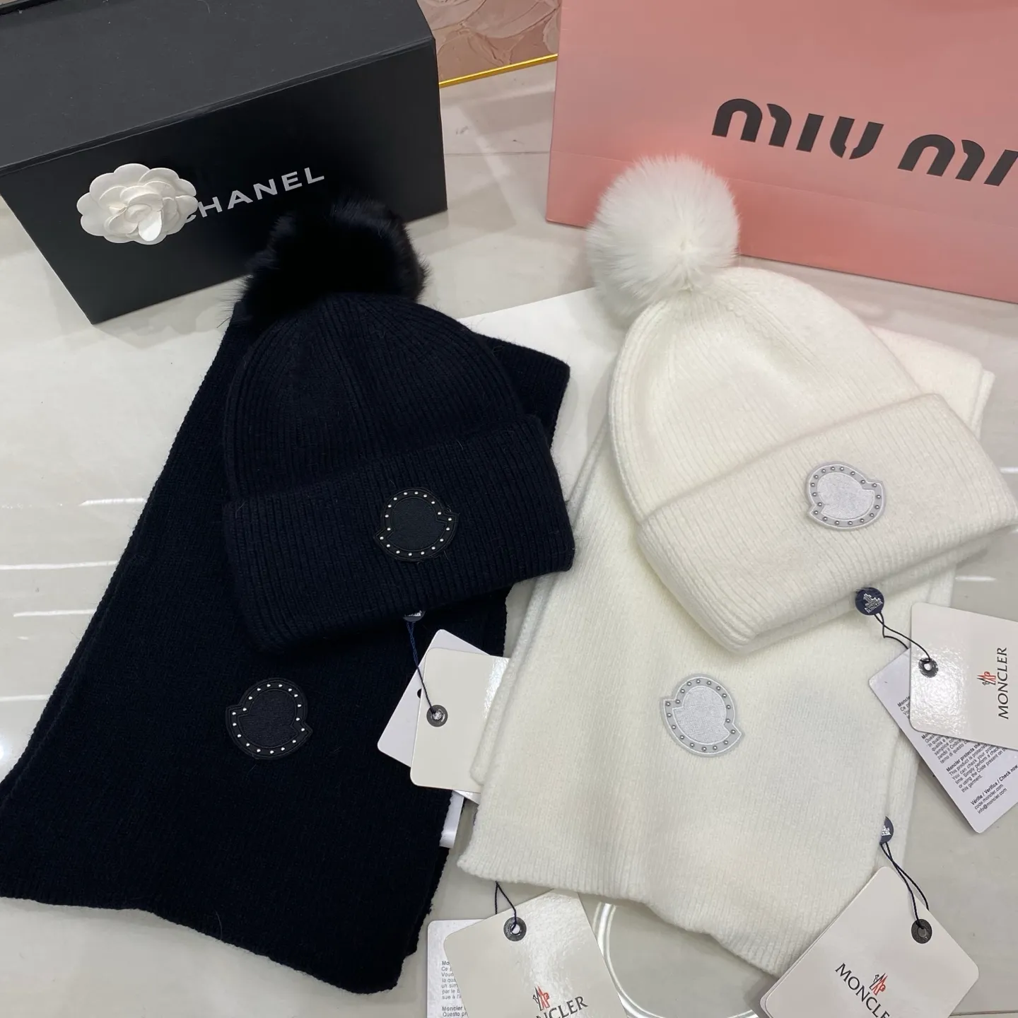 Moncler suit: cashmere scarf🧣/rabbit fur knitted hat + fox fur ball