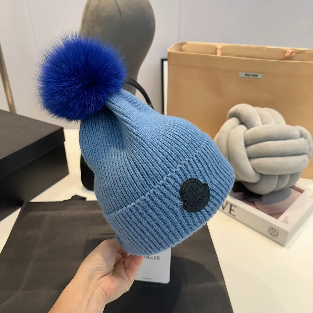 P70 MONCLER2024 new knitted wool ear protection warm hat, order now