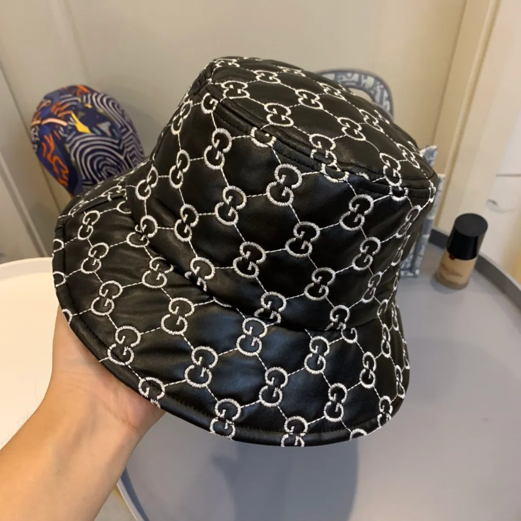 P110 GUCCI simple fisherman hat, light luxury, low-key minimalist style, invincible sun protection and slimming! Be a quiet little woman! A must-have sunshade for babies in autumn and winter! Super convenient storage Material: 100% cotton Head circumference: 57 cm