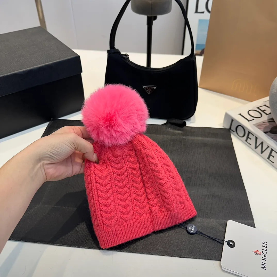 P50 MONCLER2024 children's new knitted wool warm hat