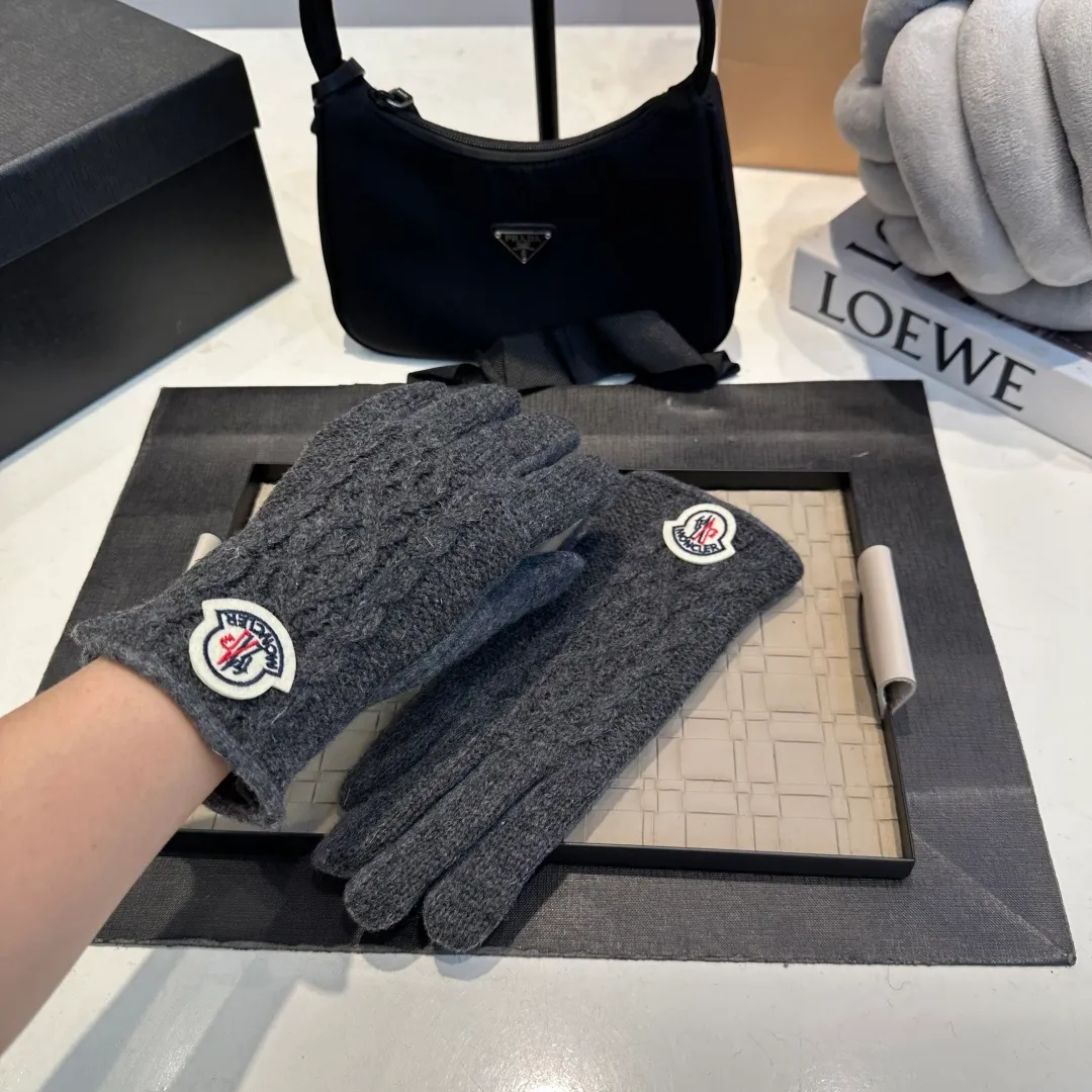 P60 Moncler Twist Wool Gloves Women's Winter Thickened Touch Screen Cycling Bike Protection from Cold and Warmth