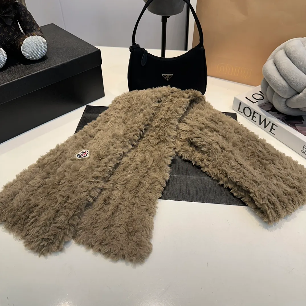 P160 Moncler muzzle hat, gloves, scarf, Angora rabbit fur knitted hat