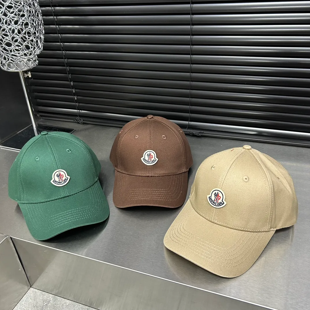 MONCLER 18 colors