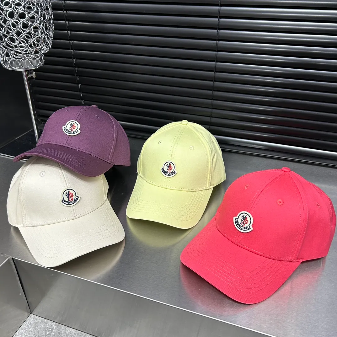 MONCLER 18 colors