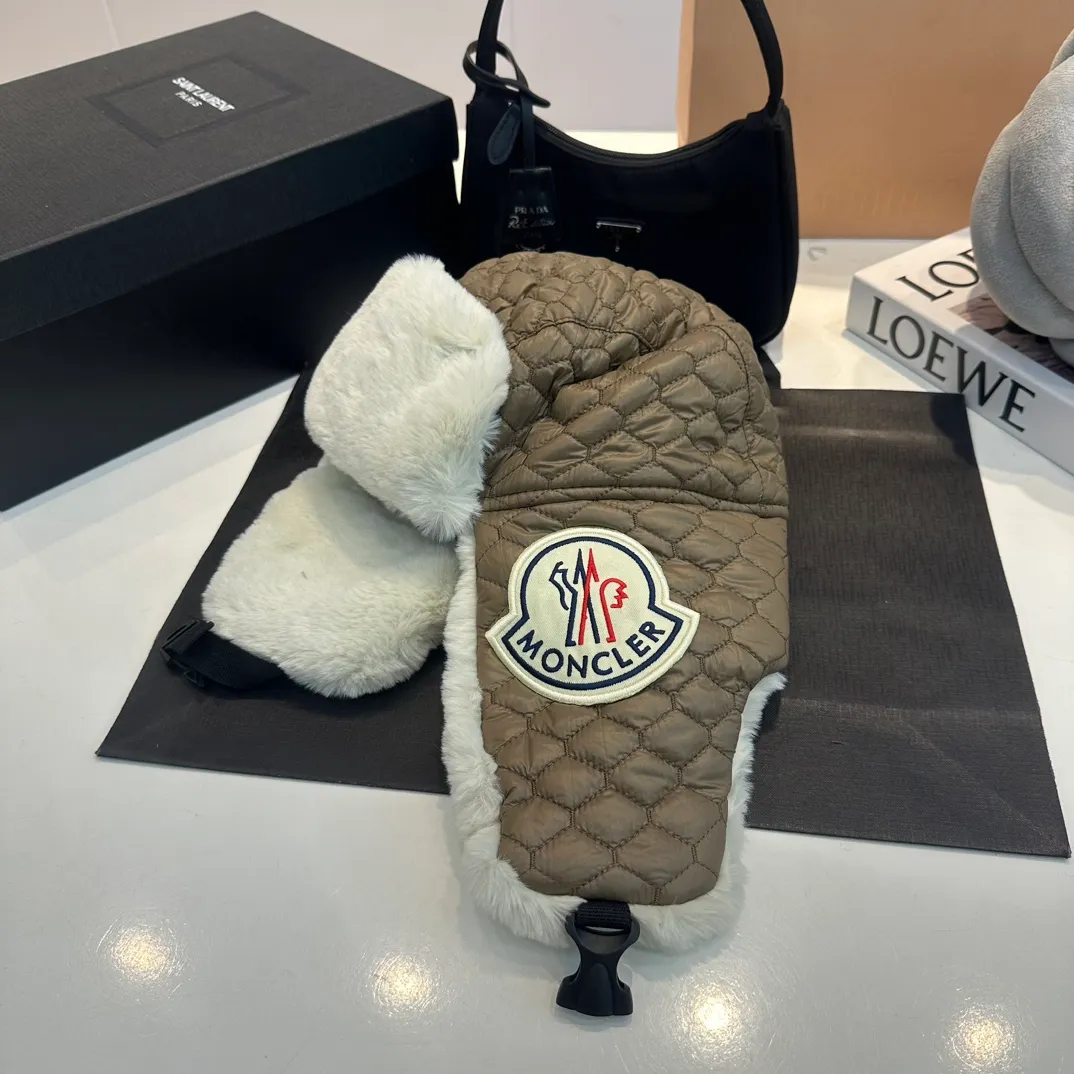 P70 MONCLER masked plush fisherman hat for women 2023 new winter thickened warm ear protection knitted hat Korean version showing face small big head circumference