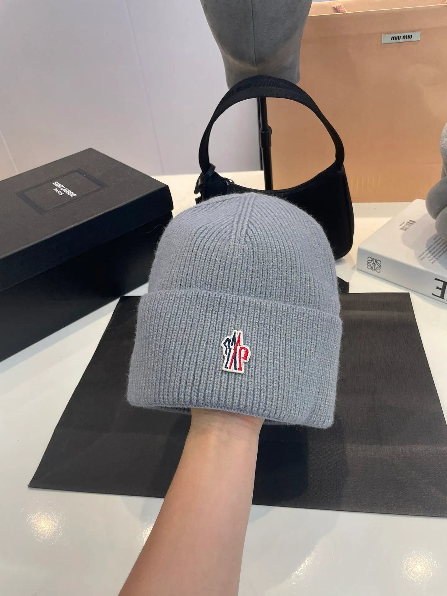 P40 MONCLER 2023 autumn and winter new knitted beanie hat, very popular 💖 first-class texture, very easy to match on the street!