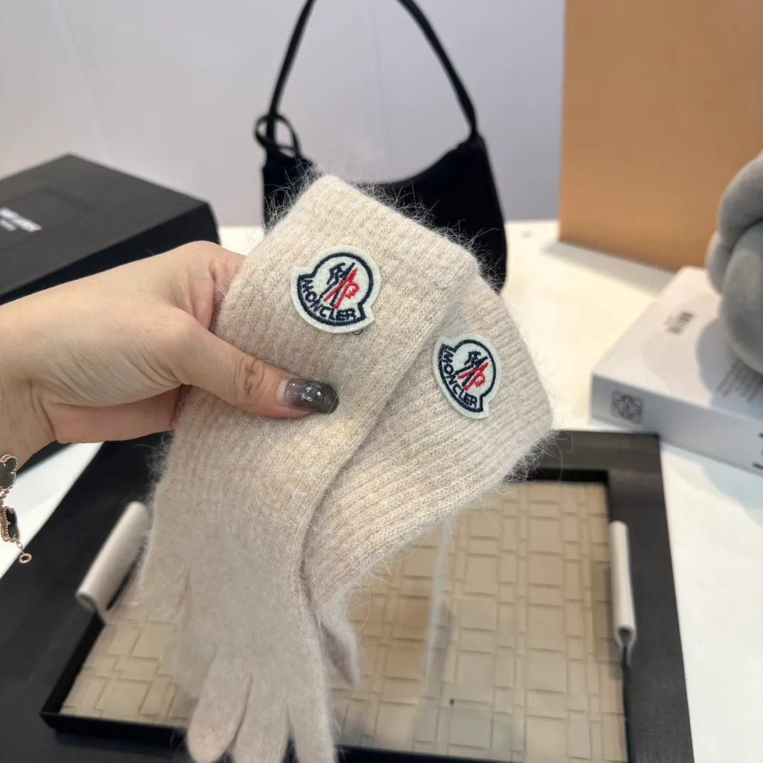 P80 MONCLER Mouth Mouth European New Style🇫🇷【Top Original】Cashmere is delicate and has a unique feel👍Top workmanship💋No detail is spared