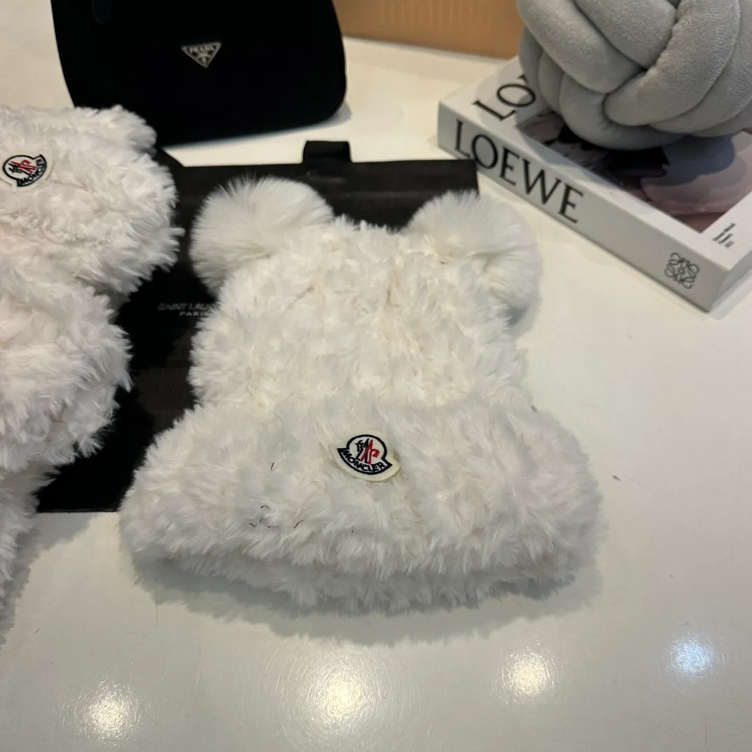 P160 Moncler muzzle hat, gloves, scarf, Angora rabbit fur knitted hat