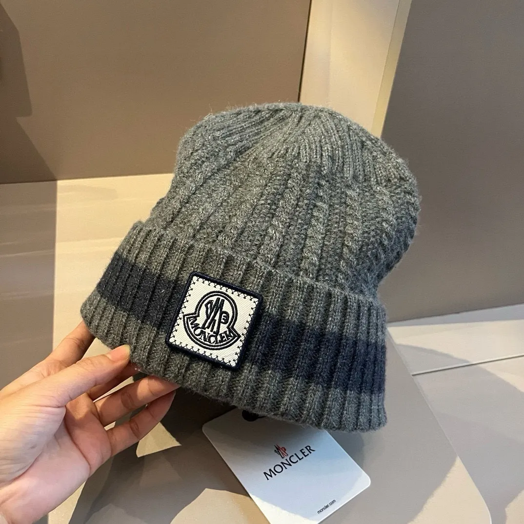 💰90¥ MONCLER knitted beanie
