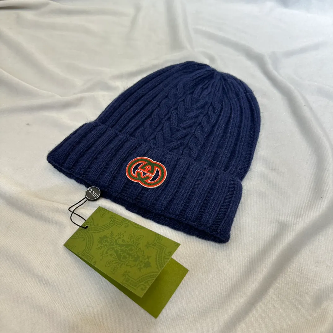 🉐90💛 Comes with dust bag [GUCCI] 2023 autumn and winter new style wool knitted beanie of the same style as the big brand, complete with tags ~ perfect for going out on the street!
