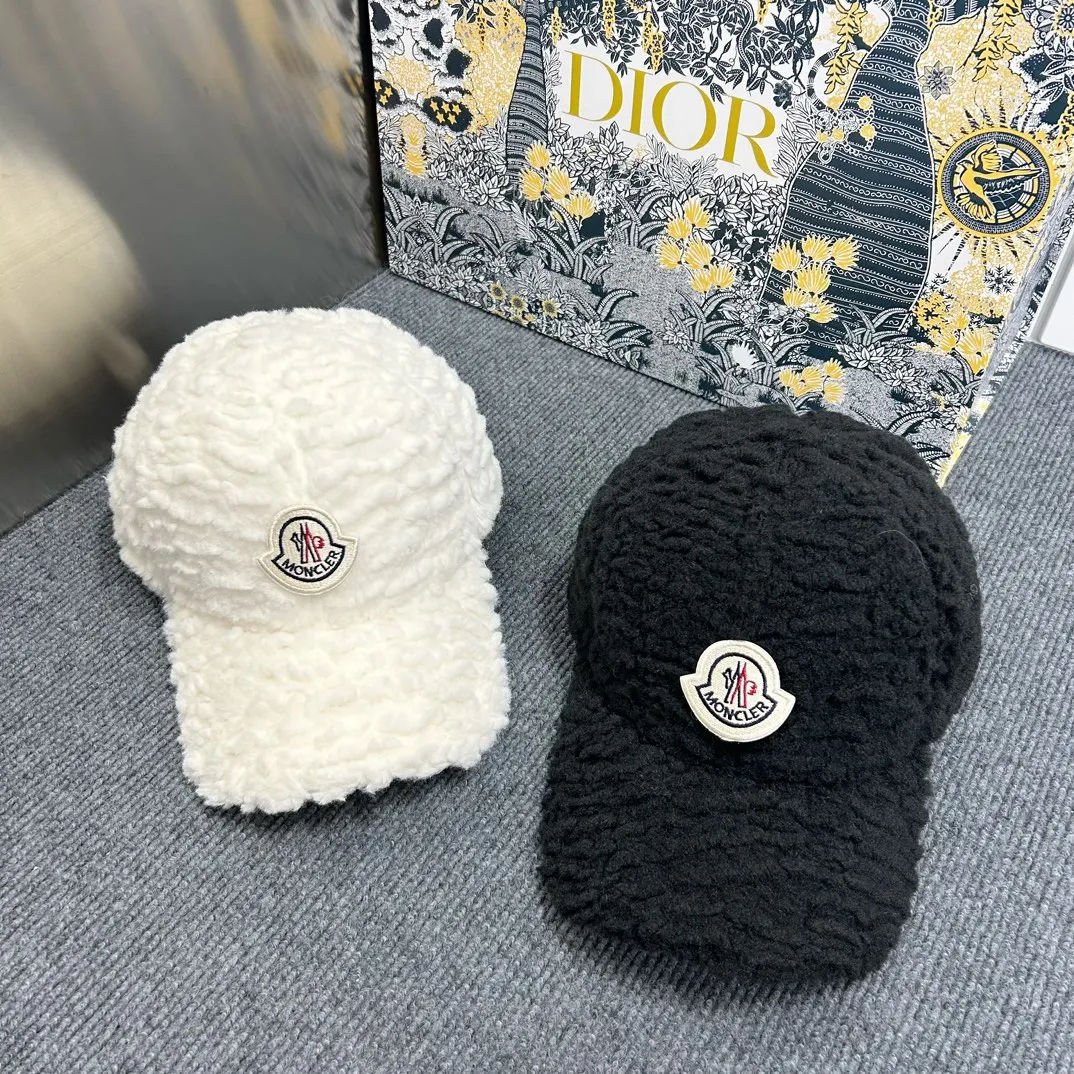 Cabbage price, cabbage price, welcome to inquire with pictures!  Moncler haute couture baseball cap has arrived🔥