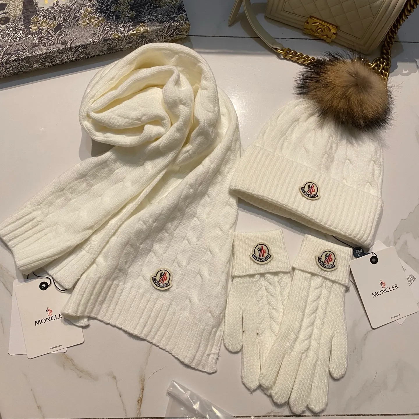 Moncler Mouth Covered Cashmere Three Piece Set