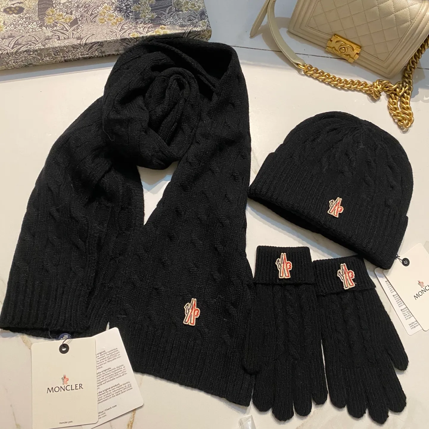 Moncler Mouth Covered Cashmere Three Piece Set