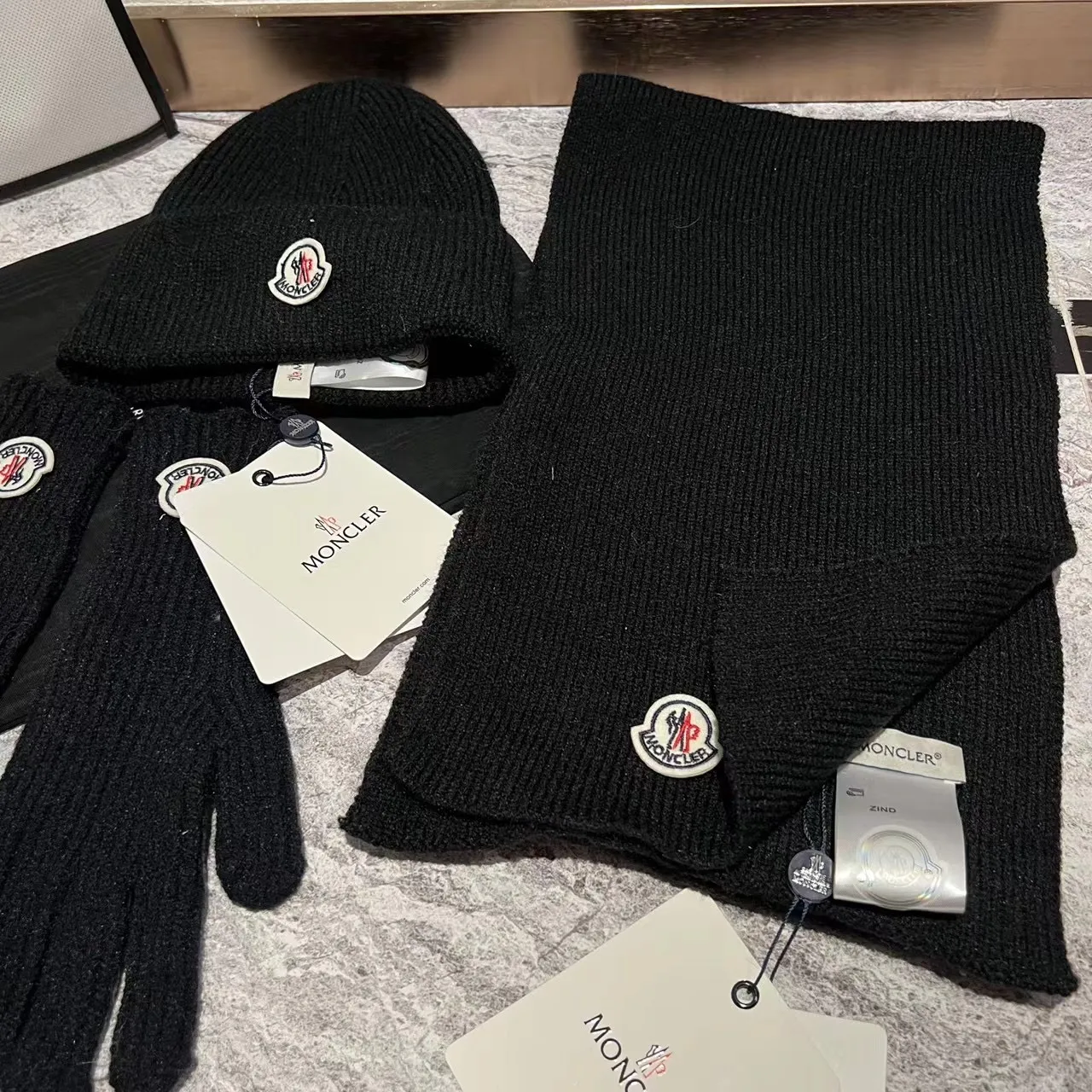 Moncler three-piece set cashmere knitted hat+scarf🧣+gloves🧤
