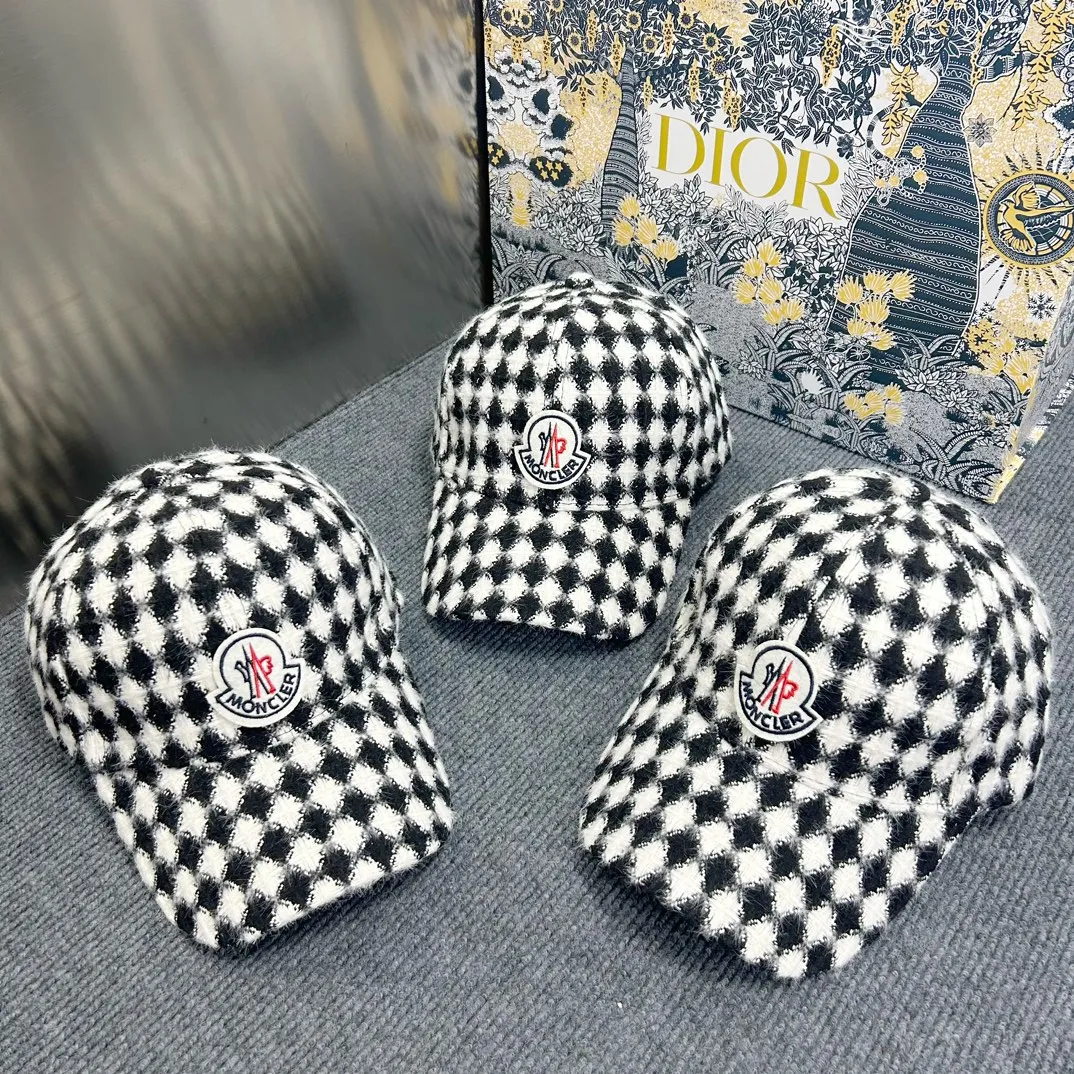 Moncler baseball cap