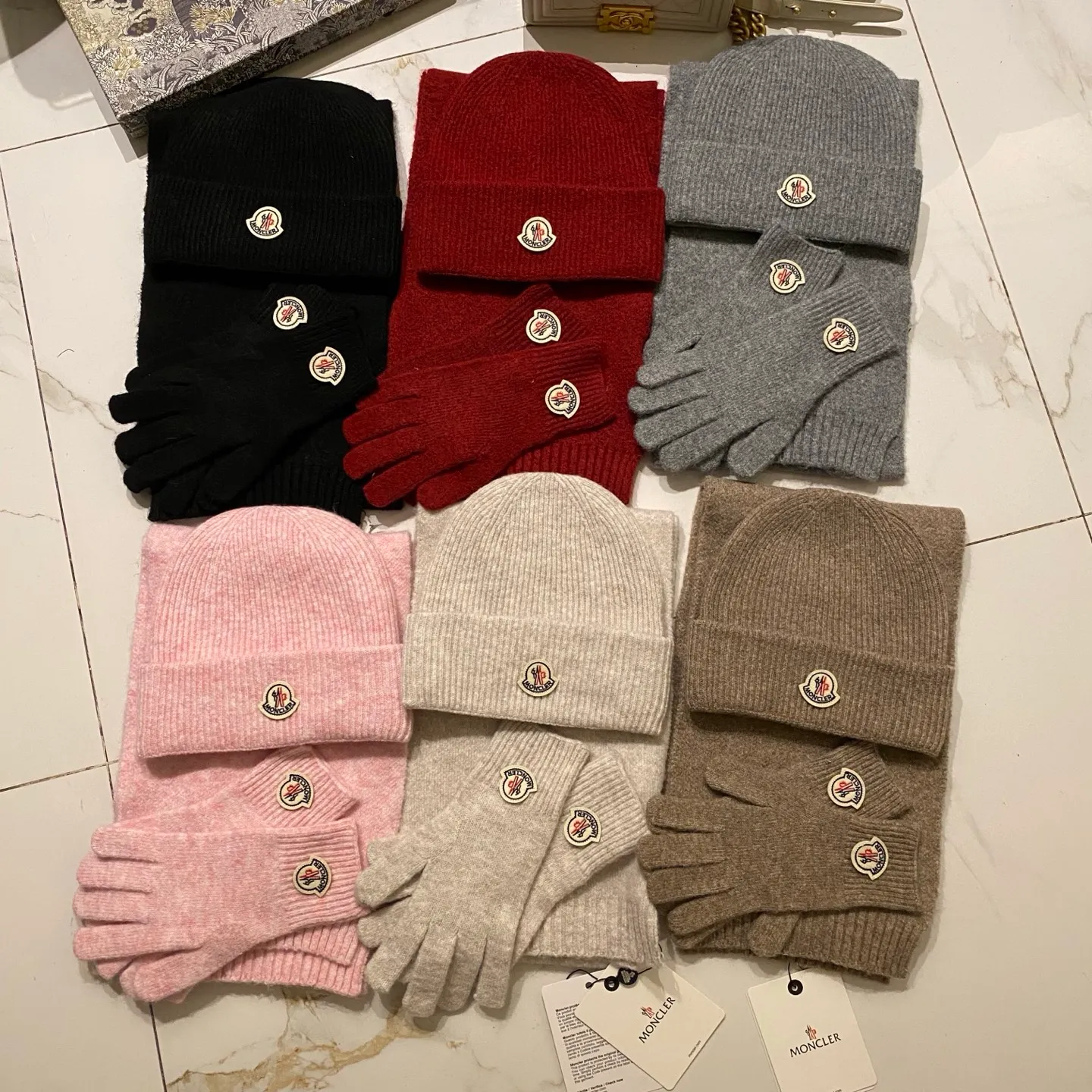 Moncler muzzle suit cashmere knitted hat + scarf + gloves