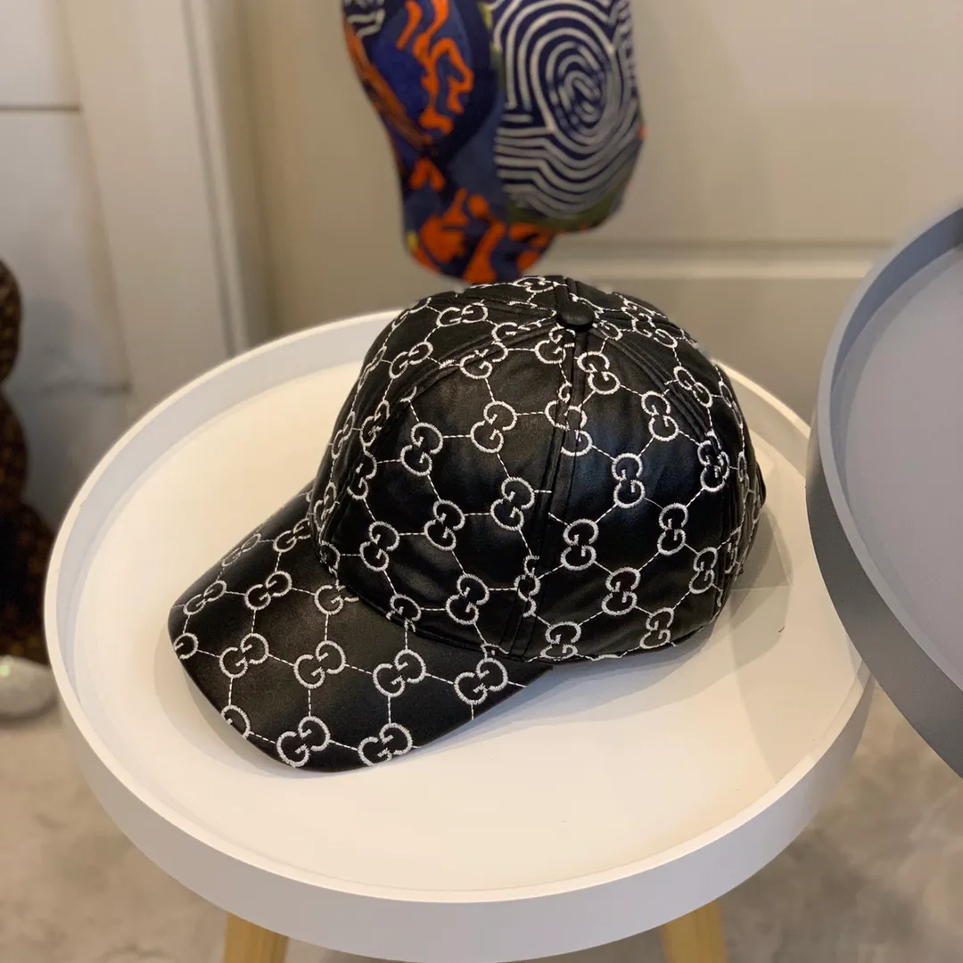 P100 GUCCI simple baseball cap, light luxury, low-key minimalist style, invincible sun protection and slimming! Be a quiet little woman! A must-have sunshade for babies in autumn and winter! Super convenient storage Material: 100% cotton Head circumference: 57 cm