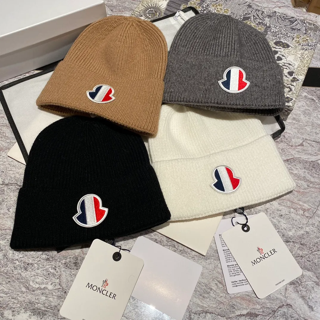 Moncler new cashmere knitted hat