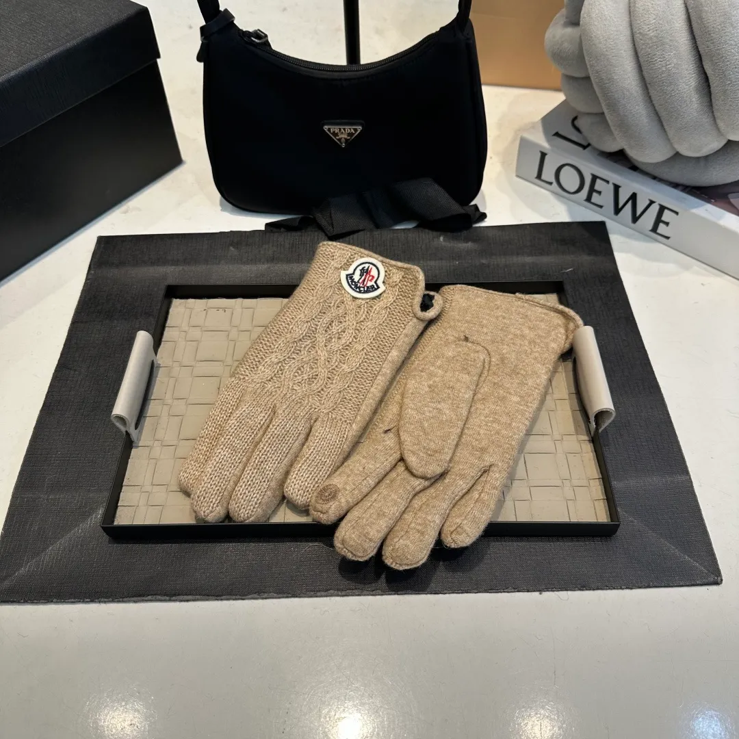 P60 Moncler Twist Wool Gloves Women's Winter Thickened Touch Screen Cycling Bike Protection from Cold and Warmth