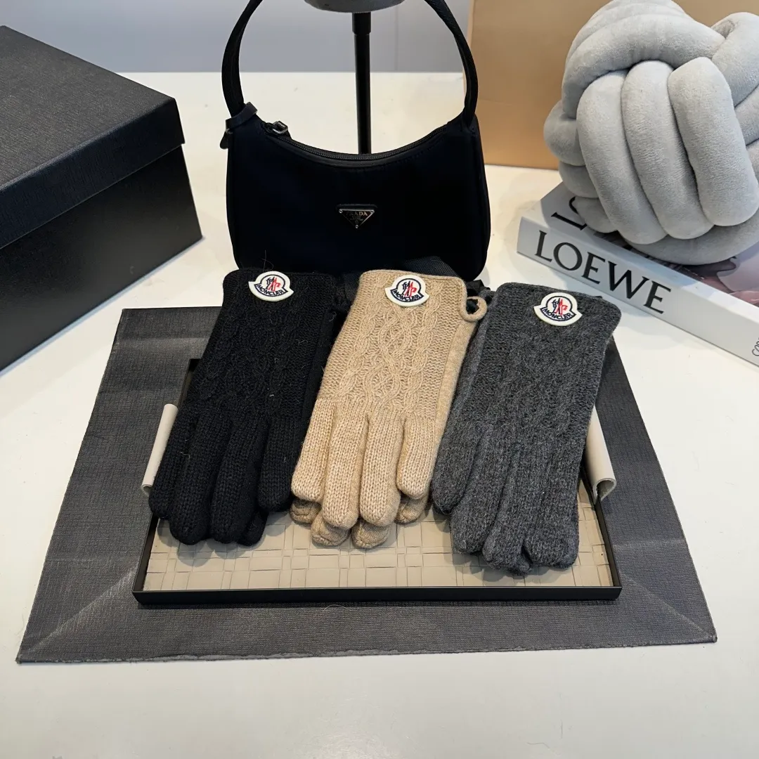 P60 Moncler Twist Wool Gloves Women's Winter Thickened Touch Screen Cycling Bike Protection from Cold and Warmth
