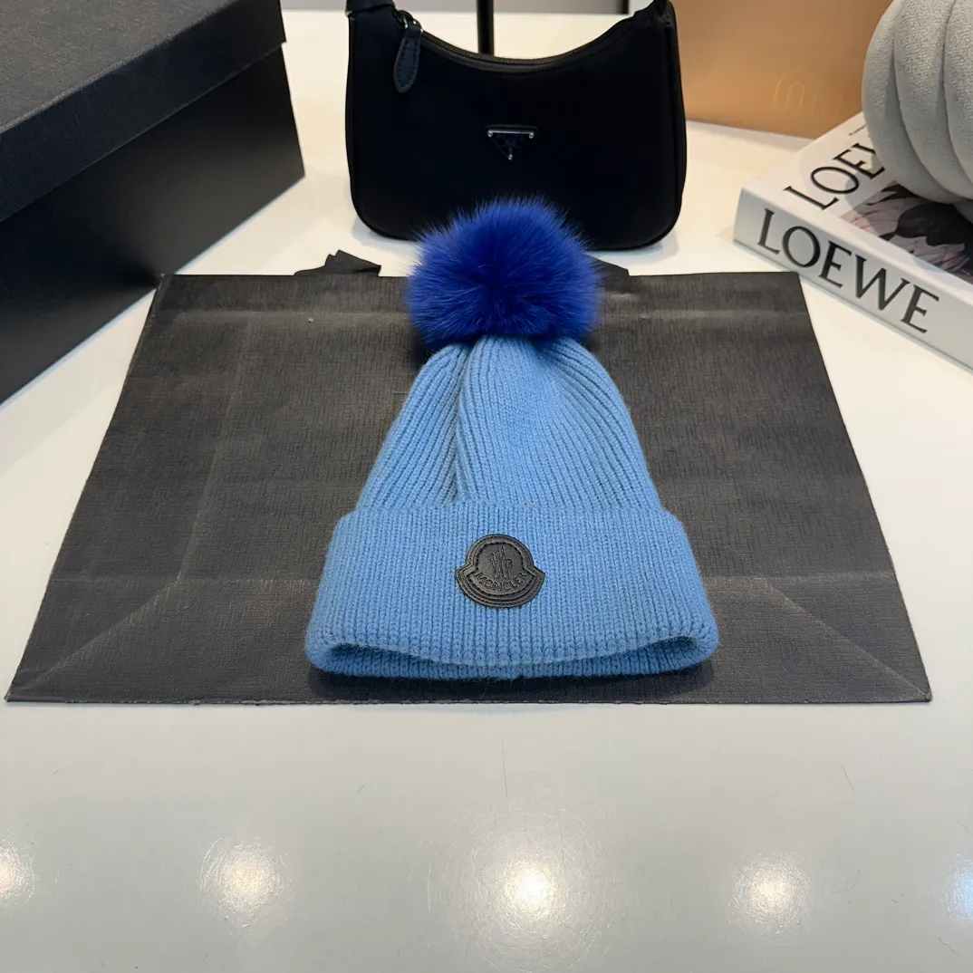 P70 MONCLER2024 new knitted wool ear protection warm hat, order now
