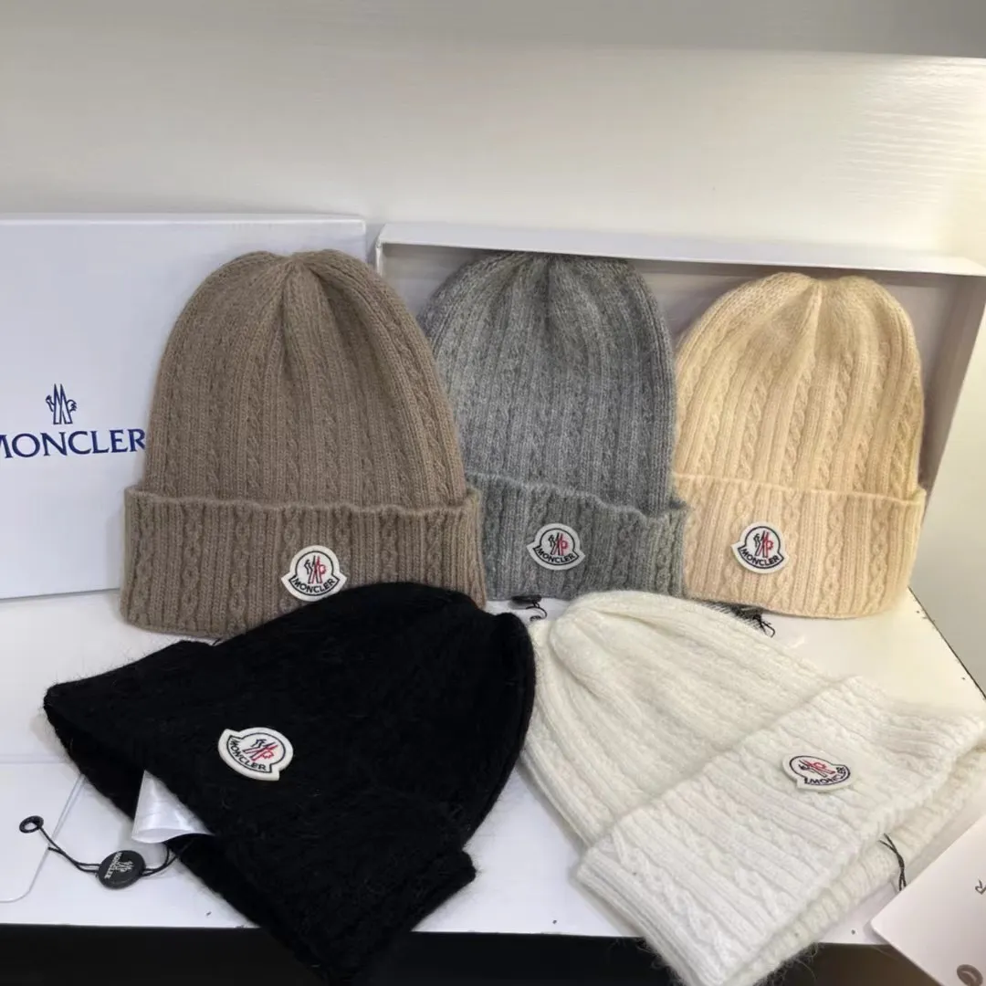 Cabbage price Moncler muzzle rabbit fur knitted hat