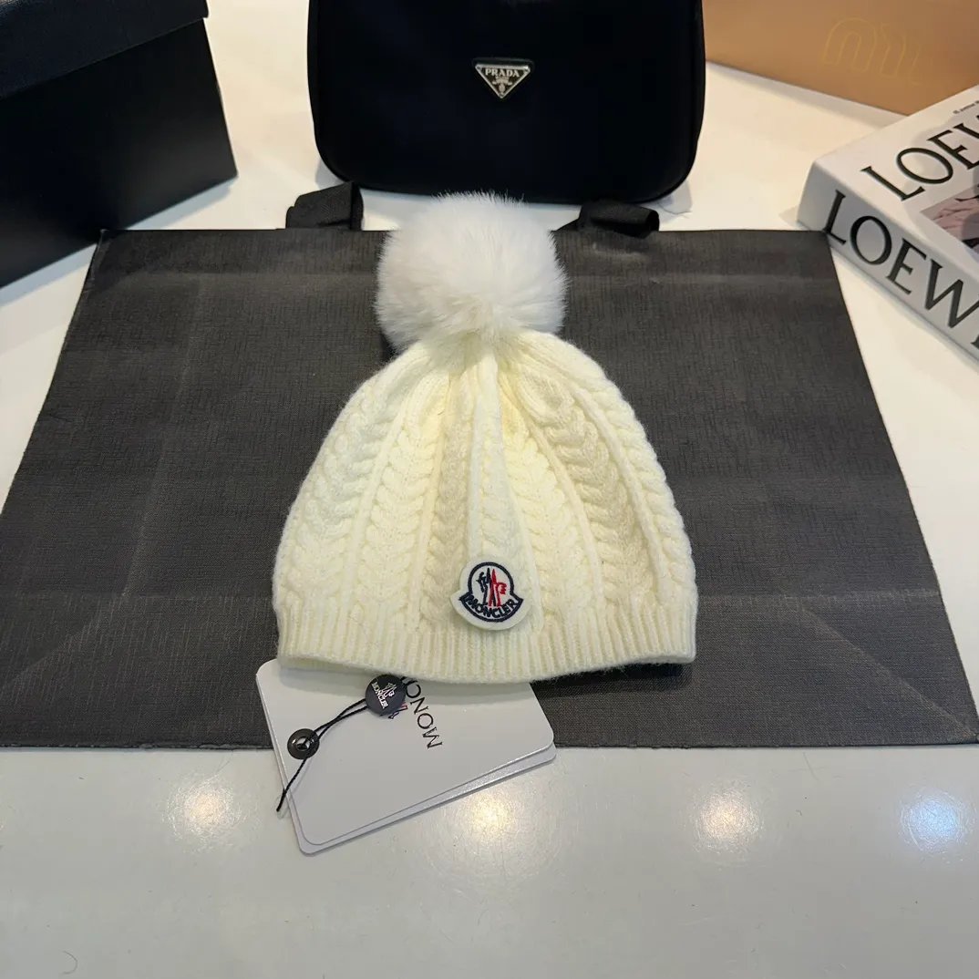 P50 MONCLER2024 children's new knitted wool warm hat