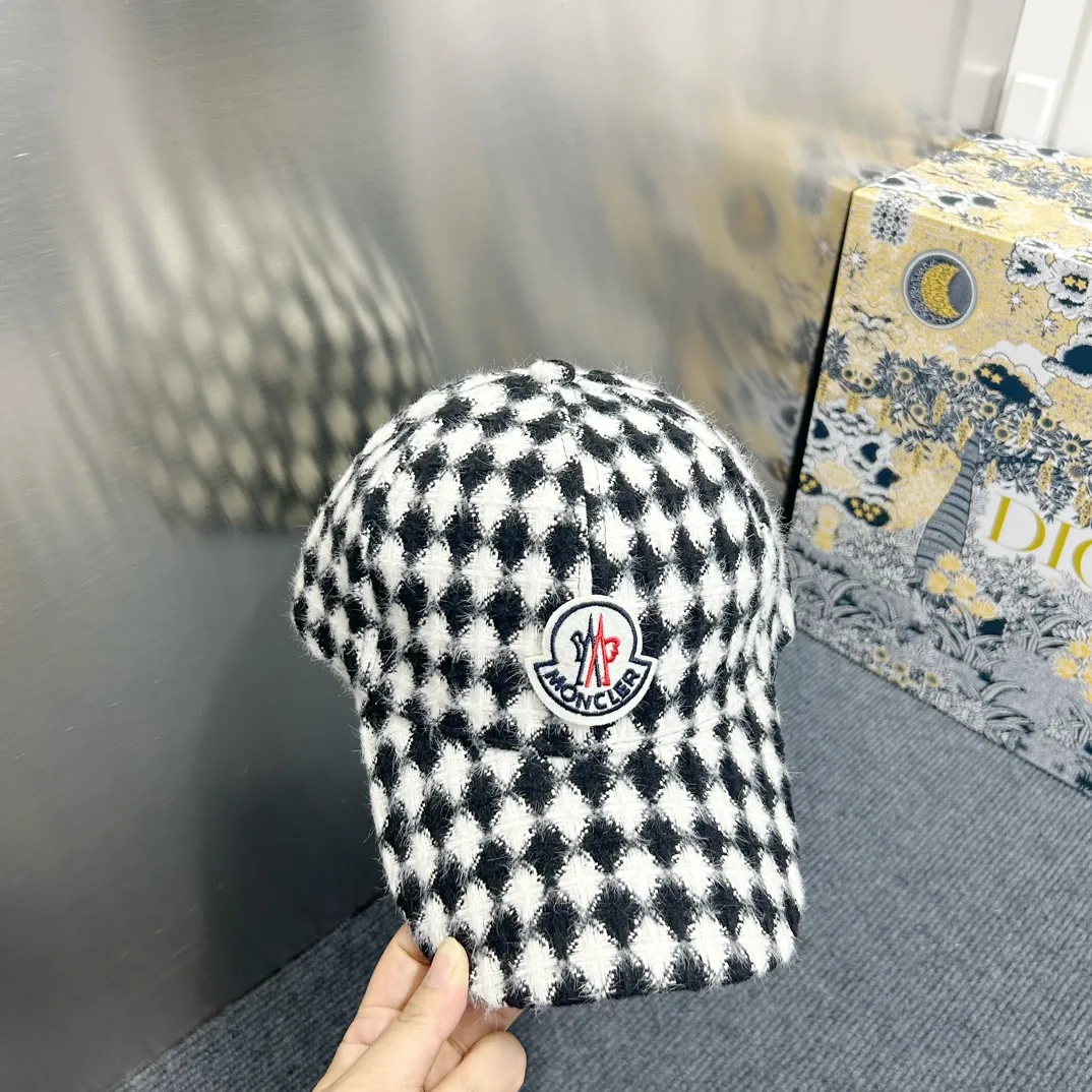 Cabbage price, cabbage price, welcome to inquire with pictures!  Moncler baseball cap