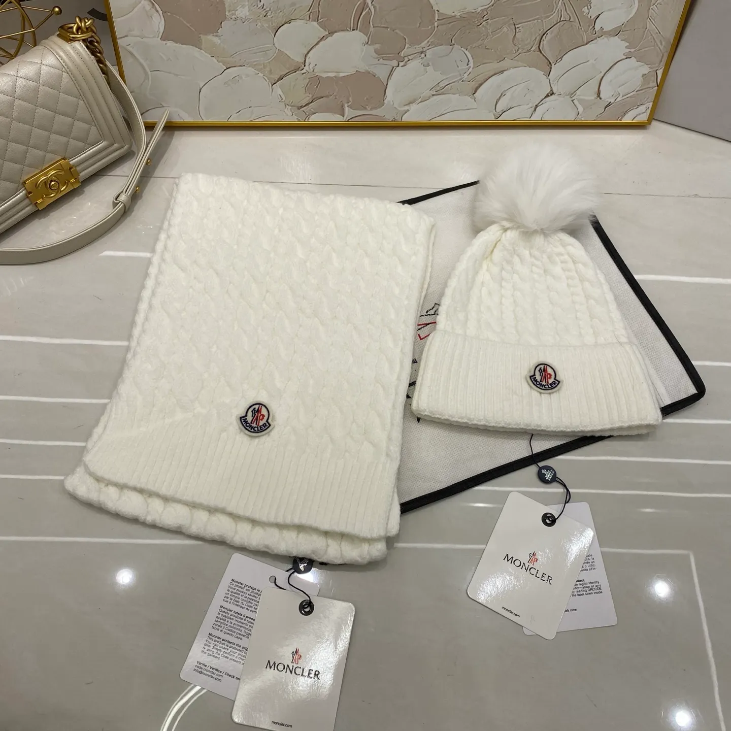 Moncler two-piece set cashmere knitted hat with fox fur ball + scarf🧣