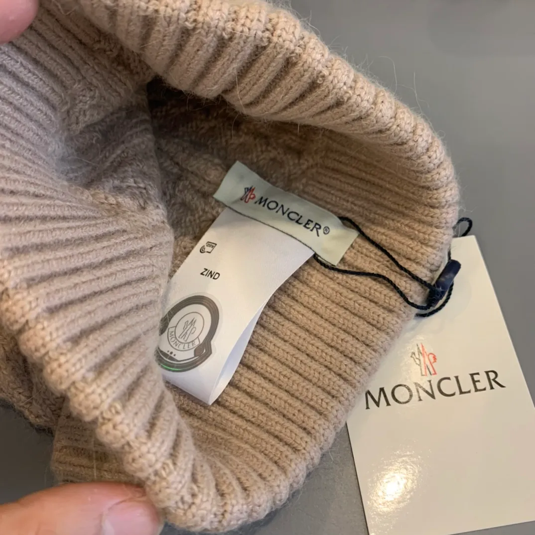 p80 [MONCLER Mouth Mouth] 2020 autumn and winter counter knitted woolen hat, super popular and first-class texture, very easy to match when going out!