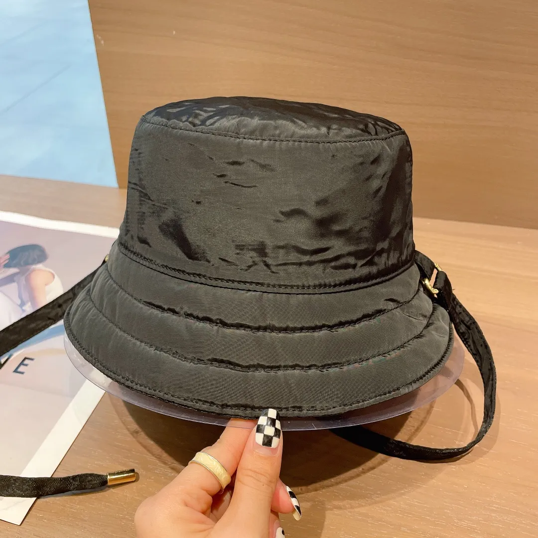 P96 GUCCI new ꫛꫀꪝ ❥——❤ New double-sided fisherman hat for autumn and winter, 🎩exclusive new product, a must-have item when you see it, the color is high-end and super beautiful, available on both sides, a street style